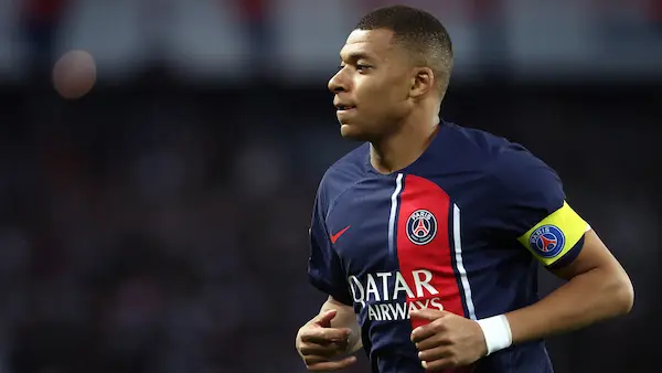 Kylian Mbappe không chắc tương lai với Real Madrid