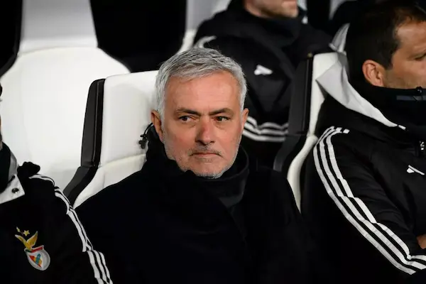 Jose Mourinho nói gì về việc Man Utd bổ nhiệm Carrick?