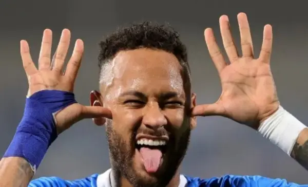 Neymar đá hỏng phạt đền, vẫn chưa có bàn đầu tiên cho Al Hilal sau 4 trận ra mắt