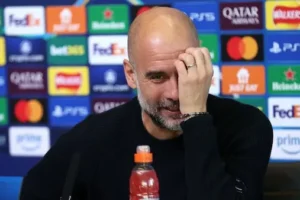 Pep Guardiola và Man City vẫn chưa thế thoát khỏi thảm họa