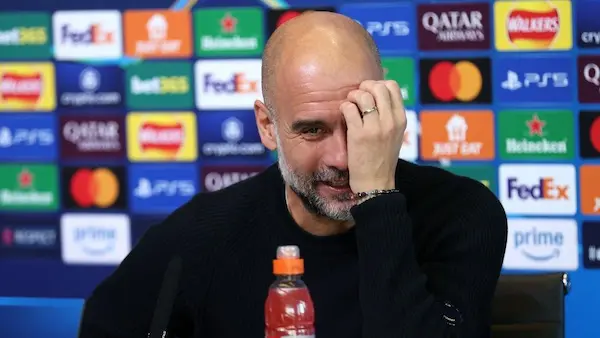 Pep Guardiola và Man City vẫn chưa thế thoát khỏi thảm họa