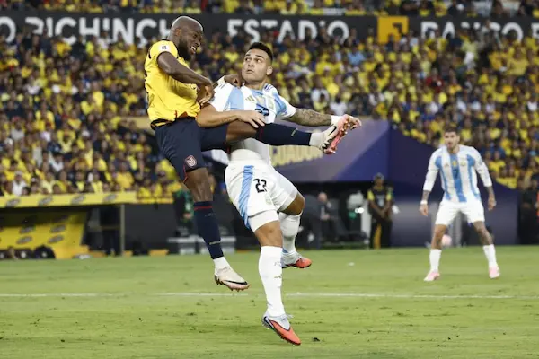 Argentina mất vị trí số 1 trên BXH FIFA sau thất bại trước Ecuador?