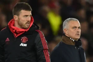 Jose Mourinho nói gì về việc Man Utd bổ nhiệm Carrick?