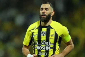 Vì sao Benzema nổi giận trong ngày ra mắt Al Hilal ?